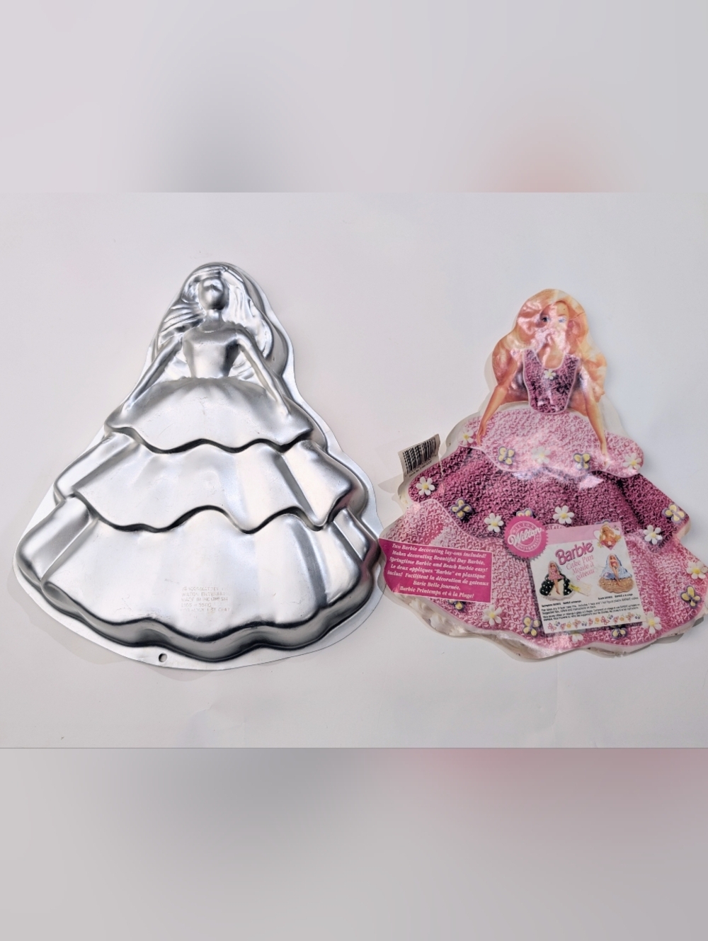Wilton Barbie Doll Cake Pan - Purple and Pink Princess Dress - Picture 3 of 3